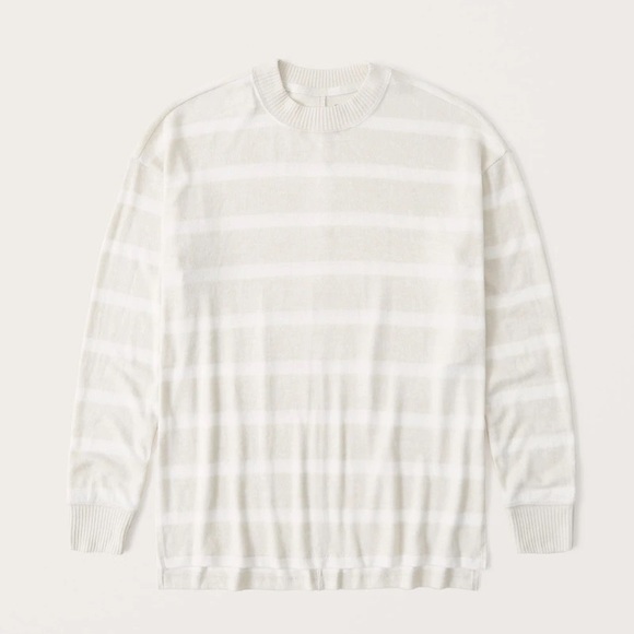 Abercrombie -new - small - Picture 1 of 1